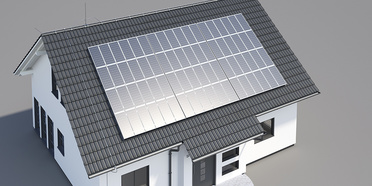 Umfassender Schutz für Photovoltaikanlagen bei Elektro-Montagen-Wohlfahrt in Pößneck