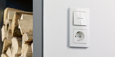 JUNG KNX Taster F 10 bei Elektro-Montagen-Wohlfahrt in Pößneck