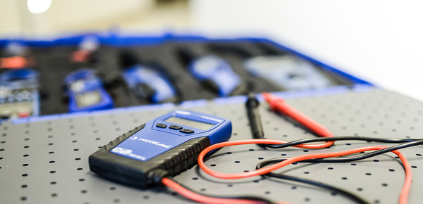 DGUV Vorschrift 3-Check bei Elektro-Montagen-Wohlfahrt in Pößneck