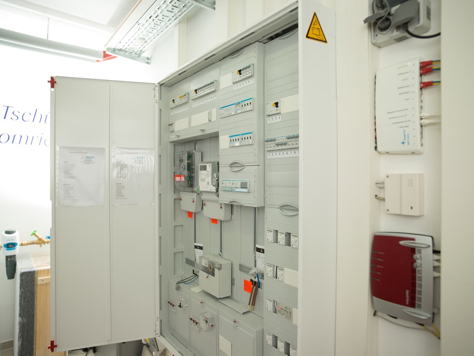 C F022858 bei Elektro-Montagen-Wohlfahrt in Pößneck